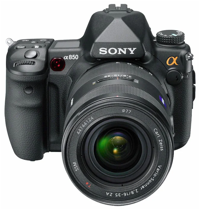 Выключается фотоаппарат на Sony Alpha DSLR-A850 Kit